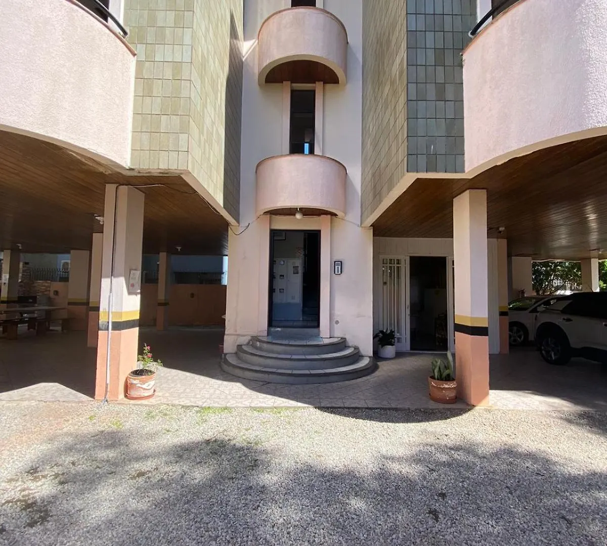 Excelente Apartamento A 50 M Da Praia Florianopolis Apartment