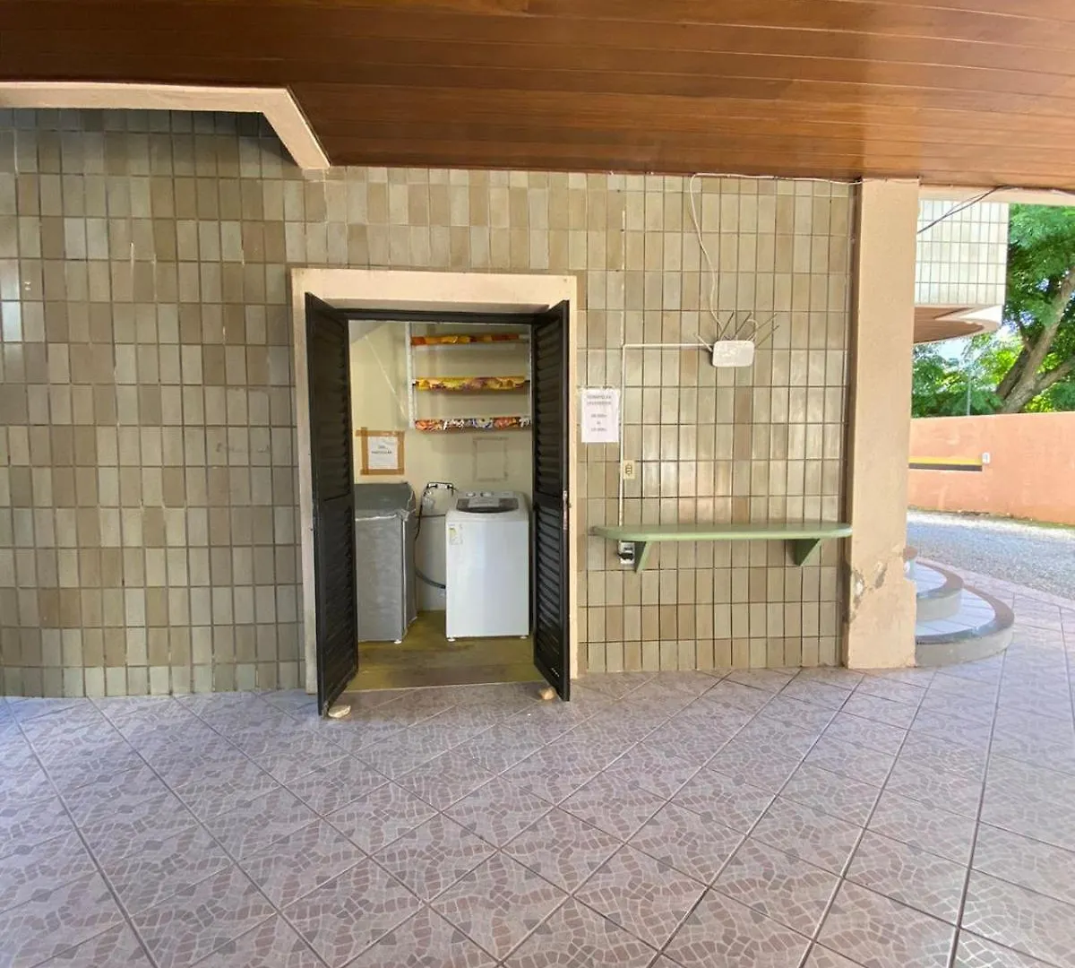 Excelente Apartamento A 50 M Da Praia Florianopolis